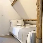 Holiday home Les Du Chateau Du Gros Tison