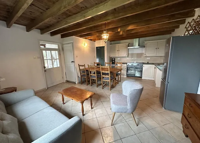 Ferienhaus Les Du Chateau Du Gros Tison Thiembronne